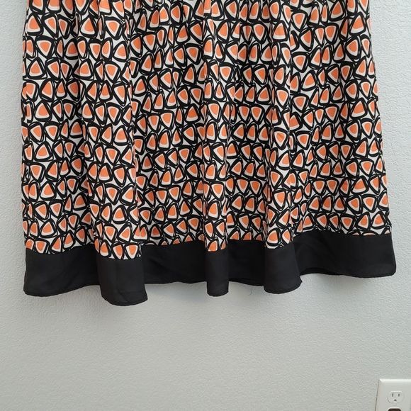 Asos Curve plus fit and flare fully lined sleeveless dress black orange - Picture 4 of 10